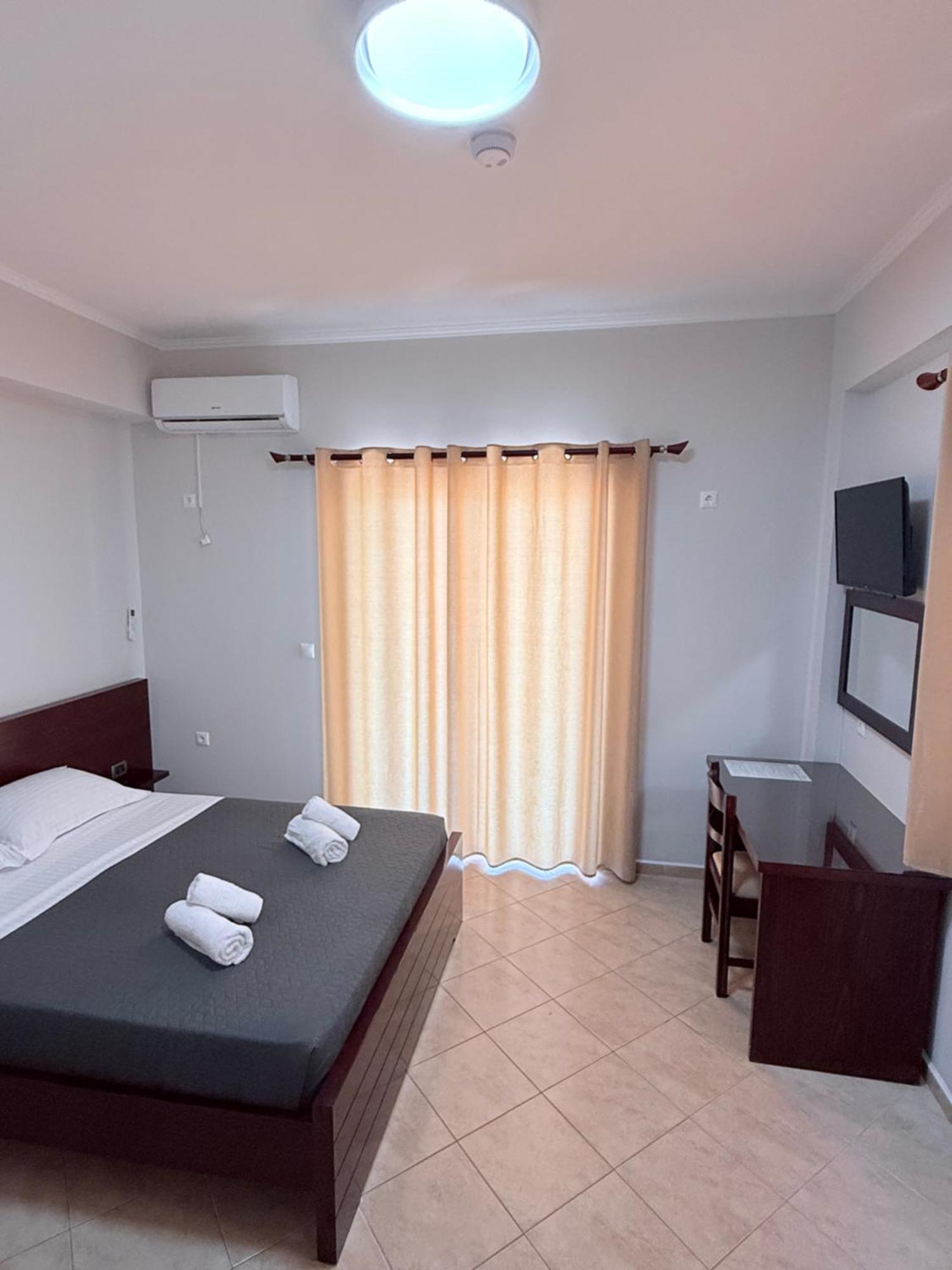 Hotel Milo Ksamil Luaran gambar