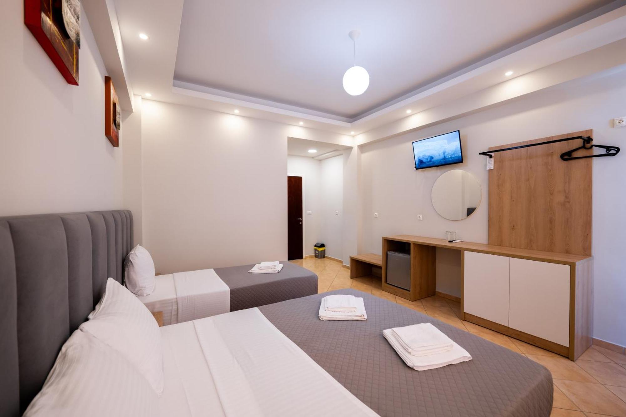 Hotel Milo Ksamil Luaran gambar